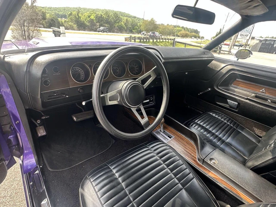 1970 Dodge Challenger 1st Gen - Image 27 of 31