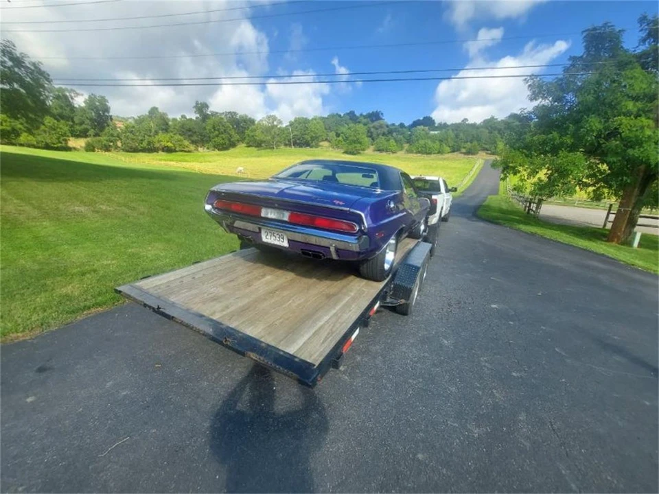 1970 Dodge Challenger 1st Gen - Image 9 of 29