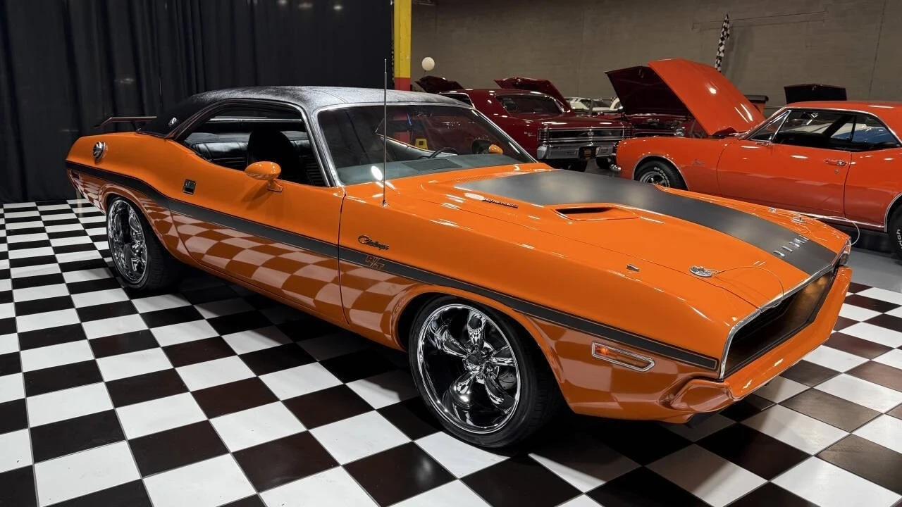 1970 Dodge Challenger 1st Gen - Image 12 of 21