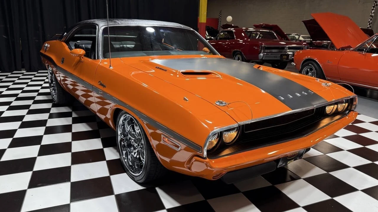 1970 Dodge Challenger 1st Gen - Image 16 of 21