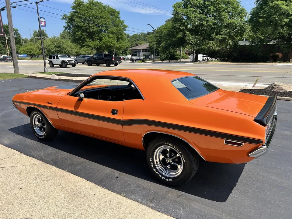 1970 Dodge Challenger R/T & T/A 1st Gen - Image 21 of 31