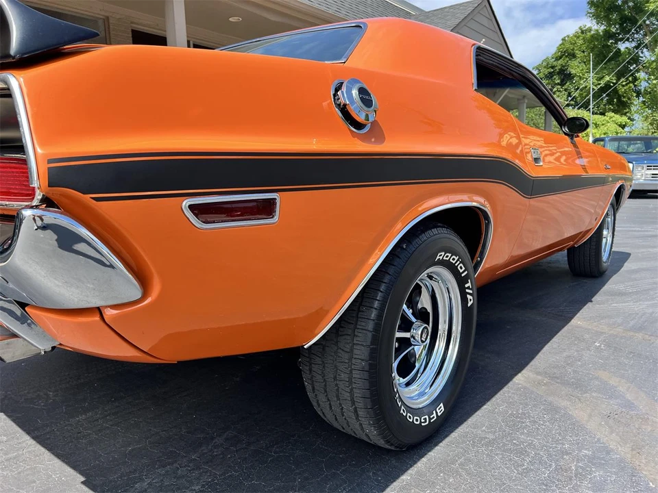 1970 Dodge Challenger R/T & T/A 1st Gen - Image 24 of 31