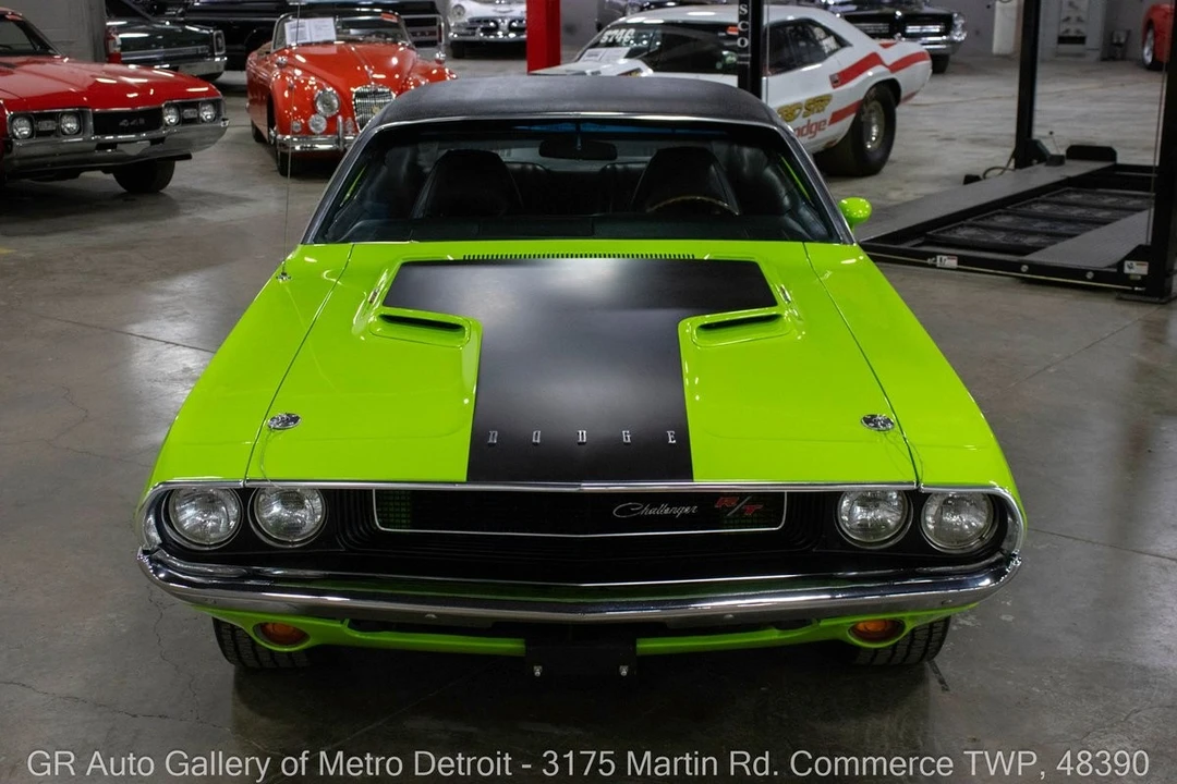 1970 Dodge Challenger R/T & T/A 1st Gen - Image 11 of 31