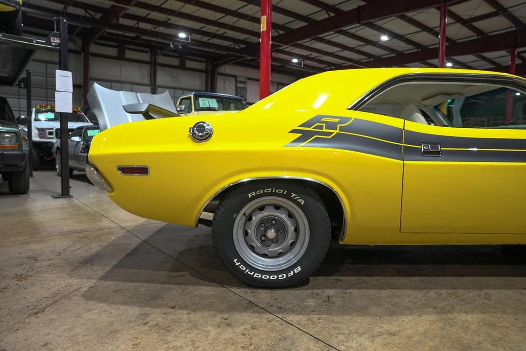 1970 Dodge Challenger R/T & T/A 1st Gen - Image 9 of 31