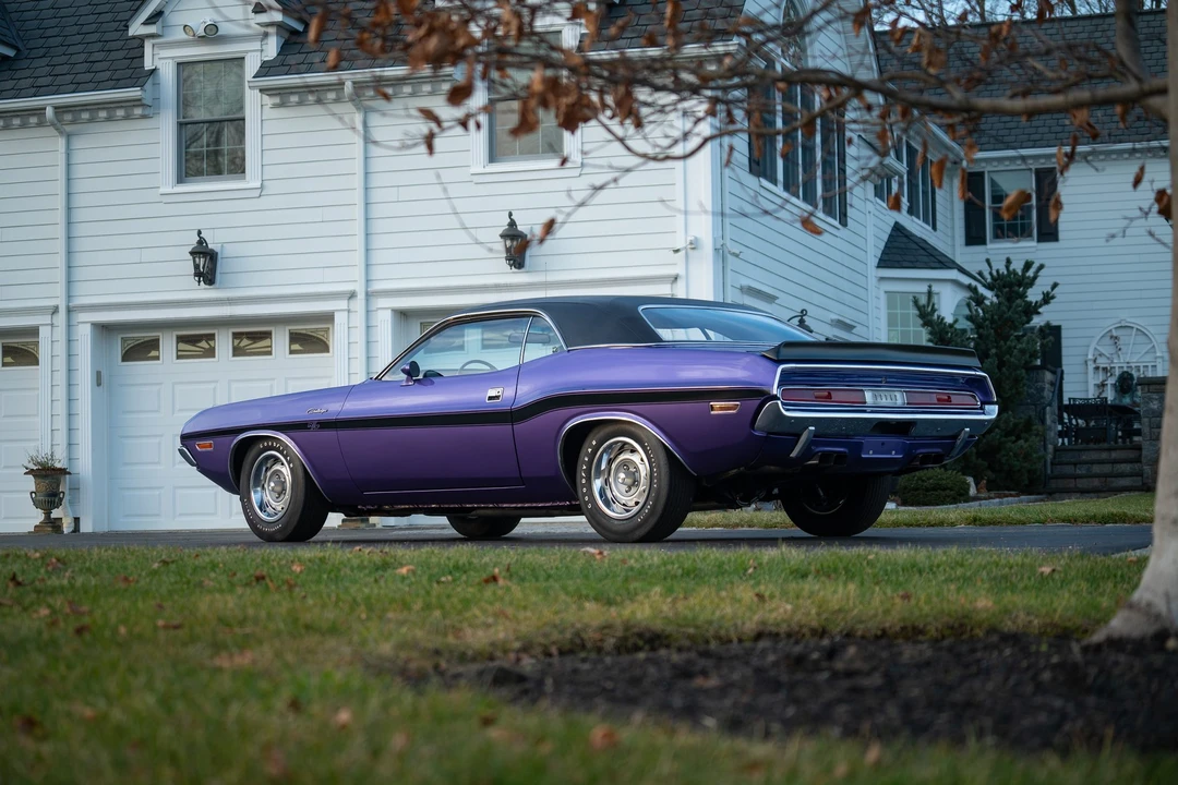 1970 Dodge Challenger Hemi 1st Gen - Image 11 of 31