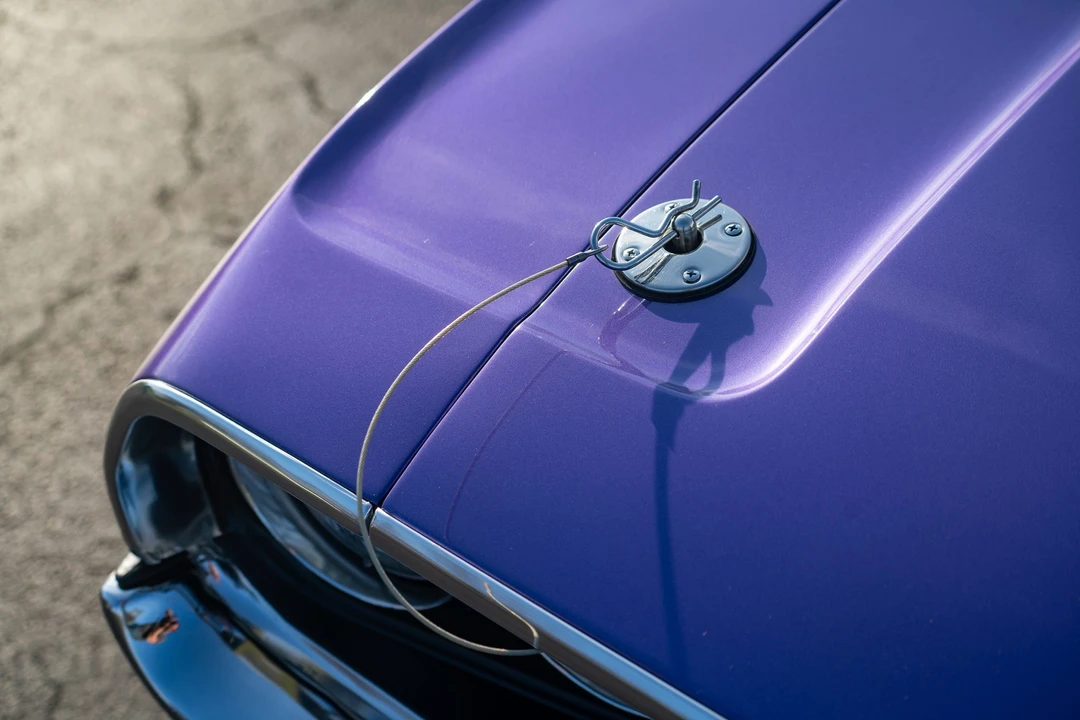1970 Dodge Challenger Hemi 1st Gen - Image 24 of 31