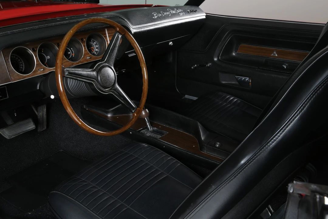 1970 Dodge Challenger Hemi 1st Gen - Image 27 of 31