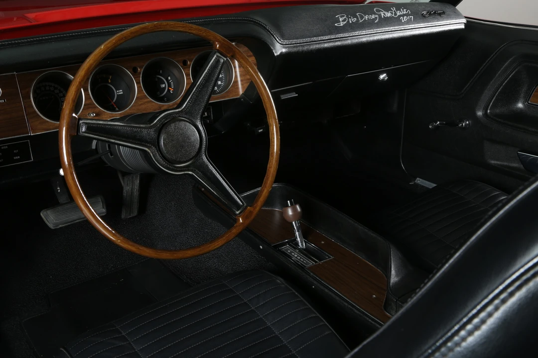 1970 Dodge Challenger Hemi 1st Gen - Image 28 of 31