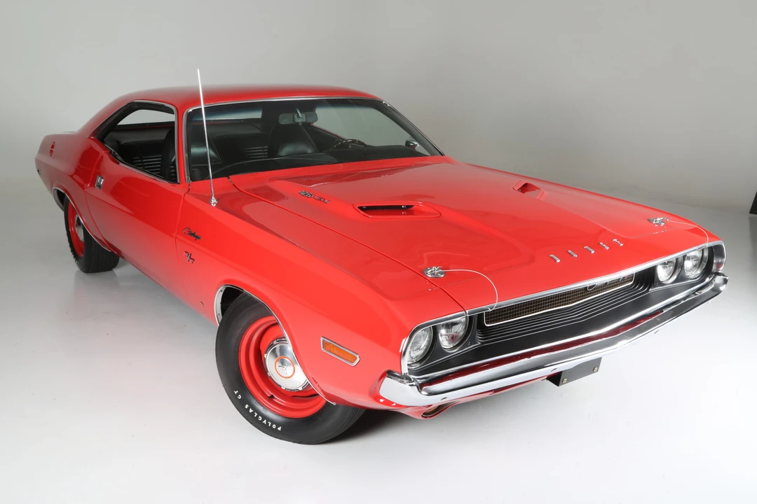 1970 Dodge Challenger Hemi 1st Gen - Image 8 of 31