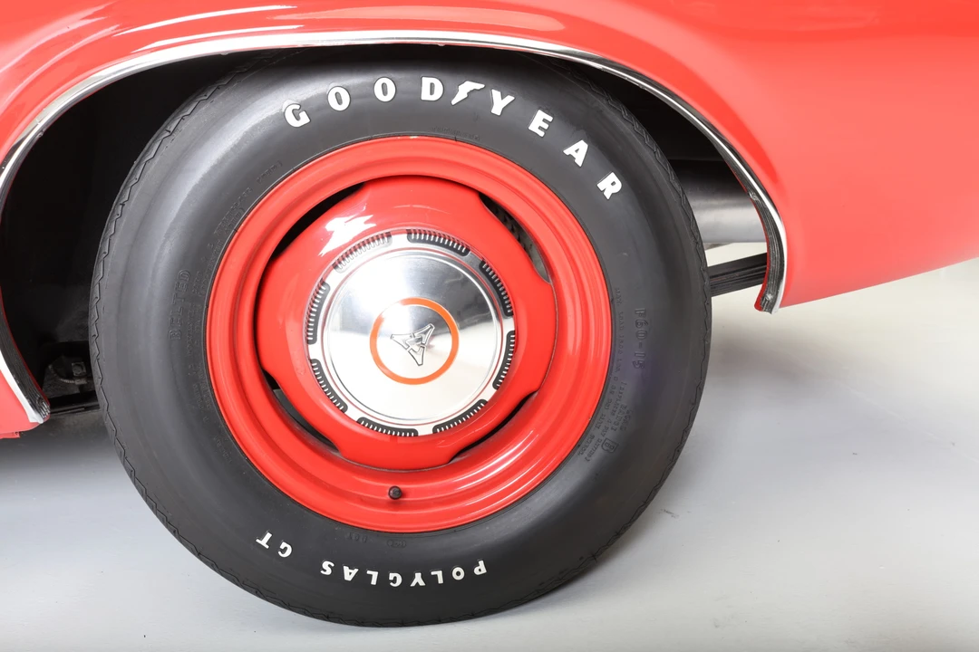1970 Dodge Challenger Hemi 1st Gen - Image 21 of 31