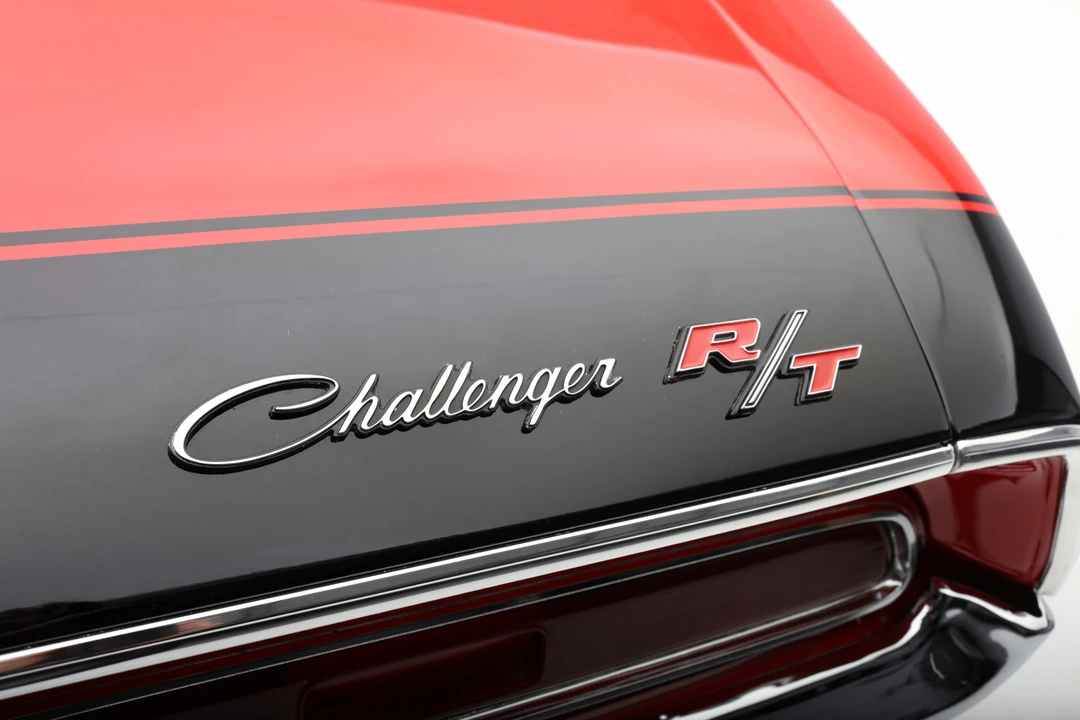 1970 Dodge Challenger Hemi 1st Gen - Image 16 of 31