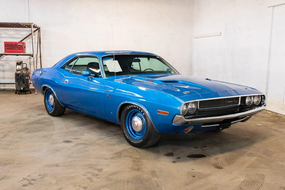 1970 Dodge Challenger Hemi 1st Gen - Image 15 of 31