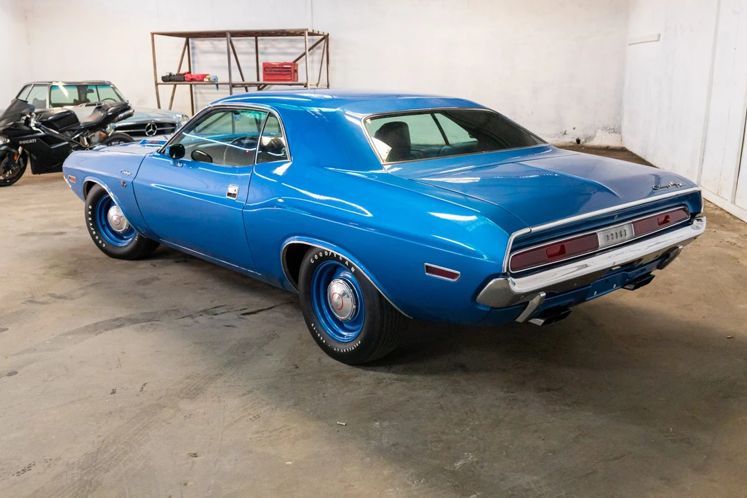 1970 Dodge Challenger Hemi 1st Gen - Image 10 of 31