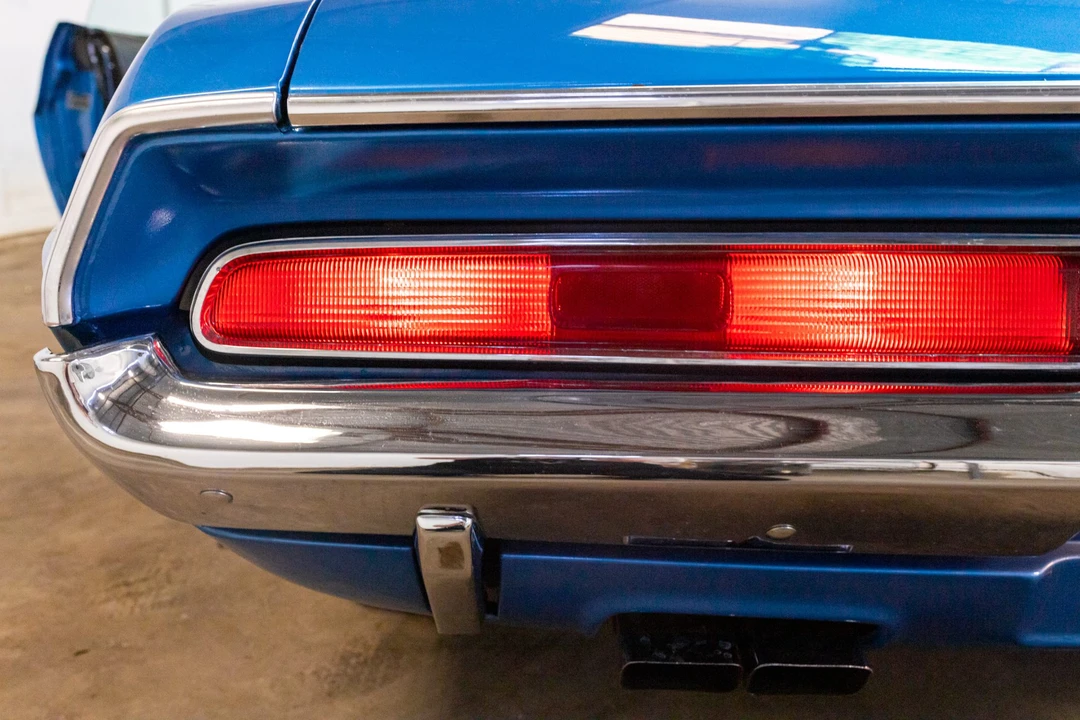 1970 Dodge Challenger Hemi 1st Gen - Image 25 of 31