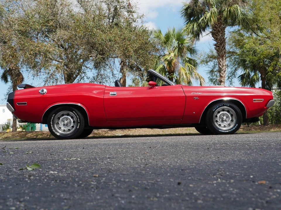 1970 Dodge Challenger R/T & T/A 1st Gen - Image 3 of 24