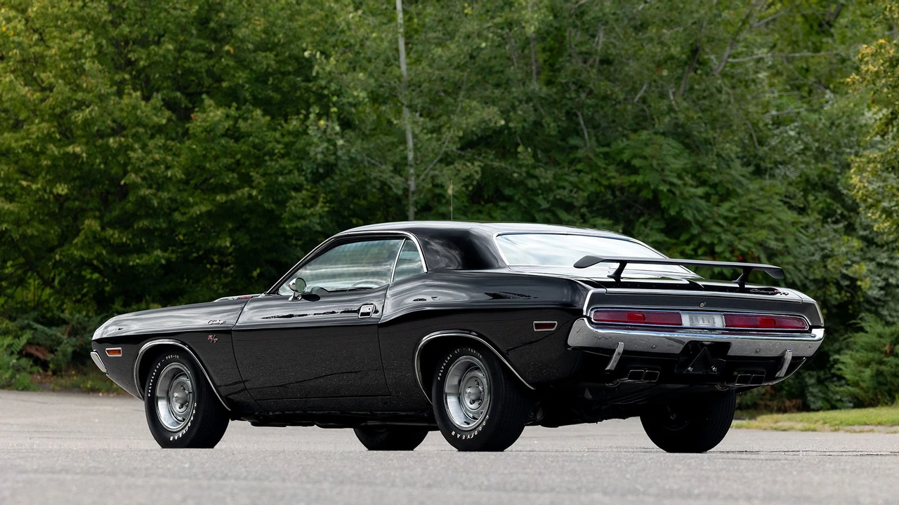 1970 Dodge Challenger Hemi 1st Gen - Image 12 of 31