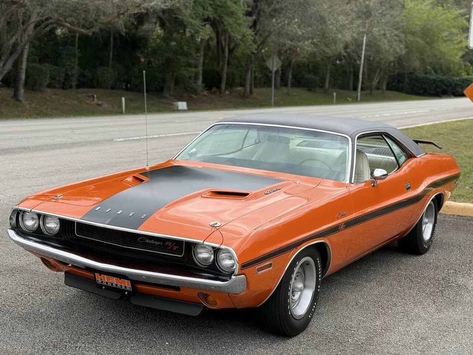 1970 Dodge Challenger Hemi 1st Gen - Image 13 of 21