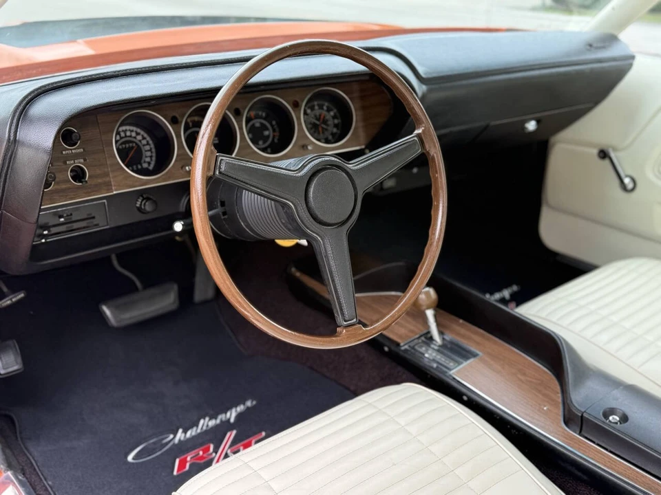 1970 Dodge Challenger Hemi 1st Gen - Image 15 of 21