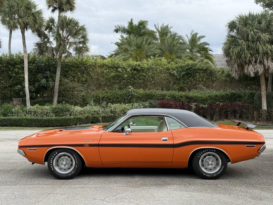 1970 Dodge Challenger Hemi 1st Gen - Image 2 of 31