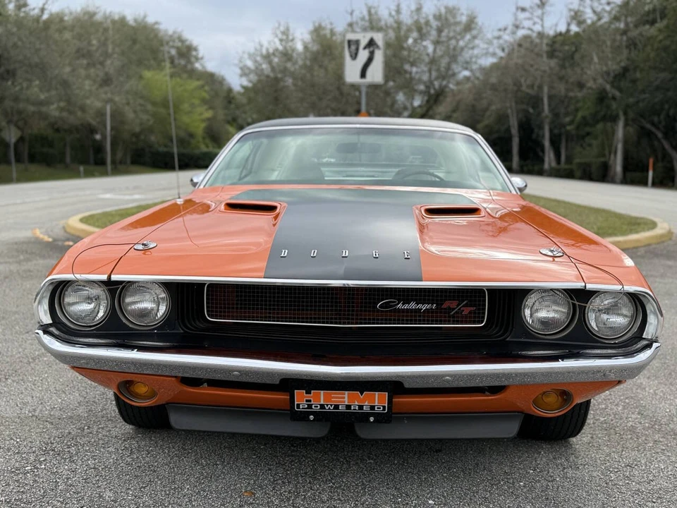 1970 Dodge Challenger Hemi 1st Gen - Image 12 of 31