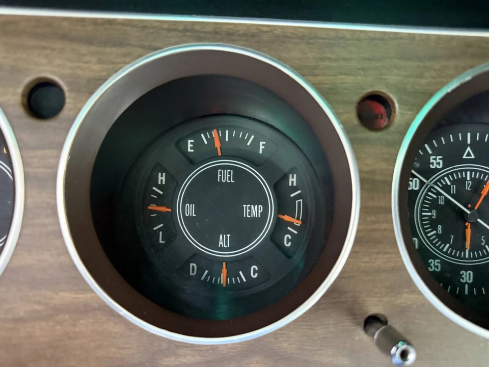 1970 Dodge Challenger Hemi 1st Gen - Image 14 of 21