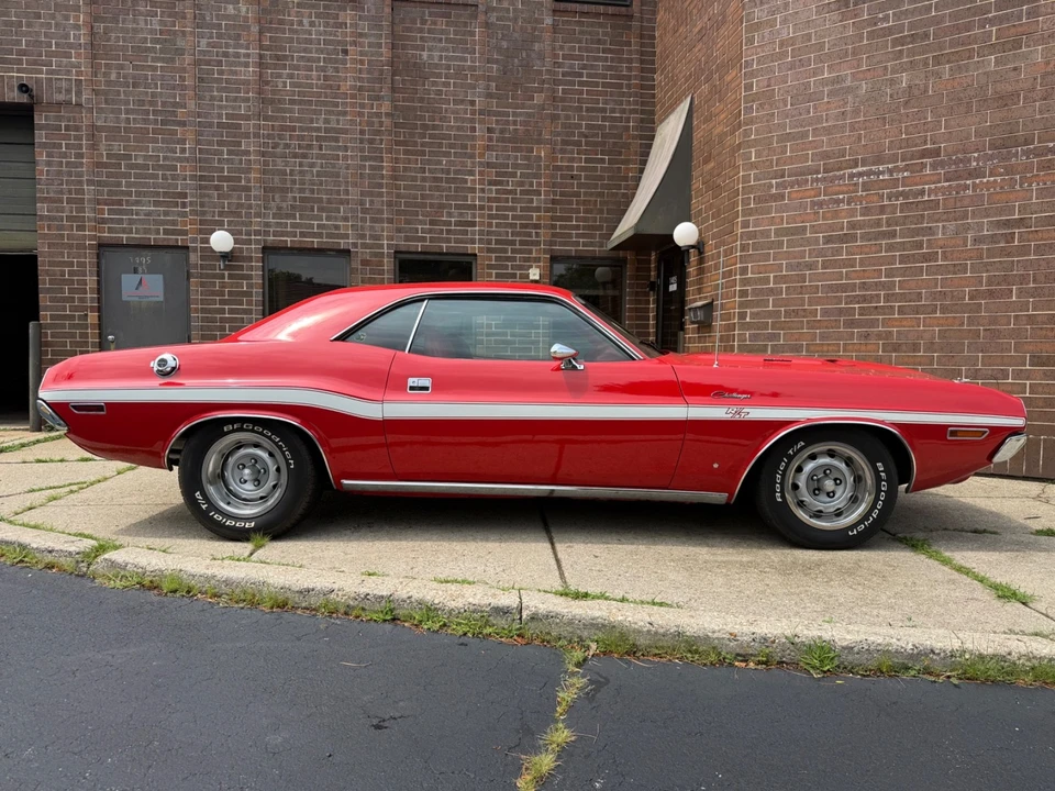 1970 Dodge Challenger R/T & T/A 1st Gen - Image 10 of 31
