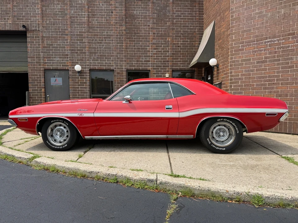 1970 Dodge Challenger R/T & T/A 1st Gen - Image 3 of 31