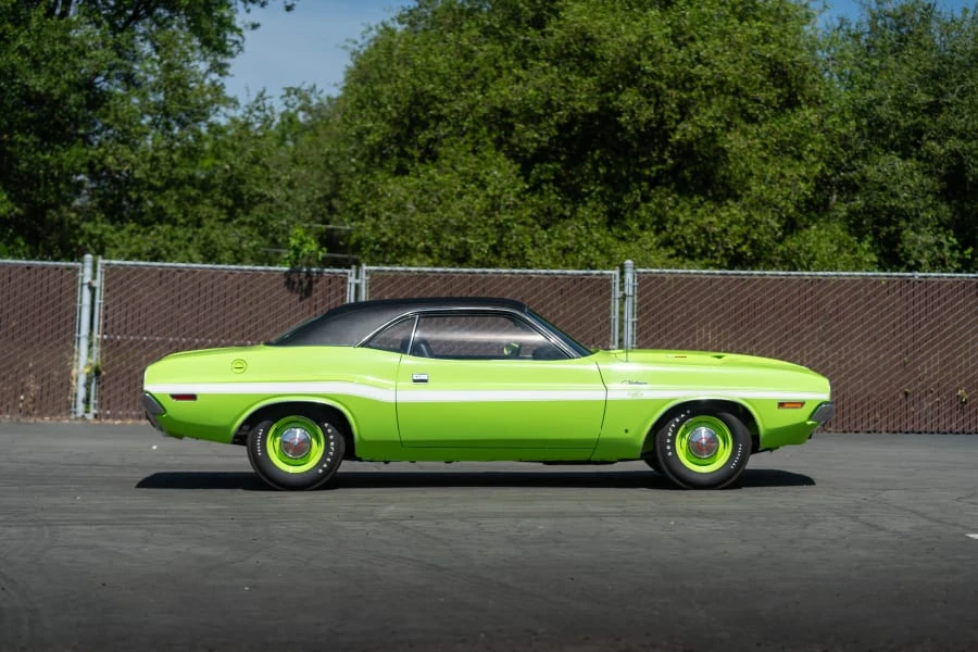 1970 Dodge Challenger R/T & T/A 1st Gen - Image 14 of 31
