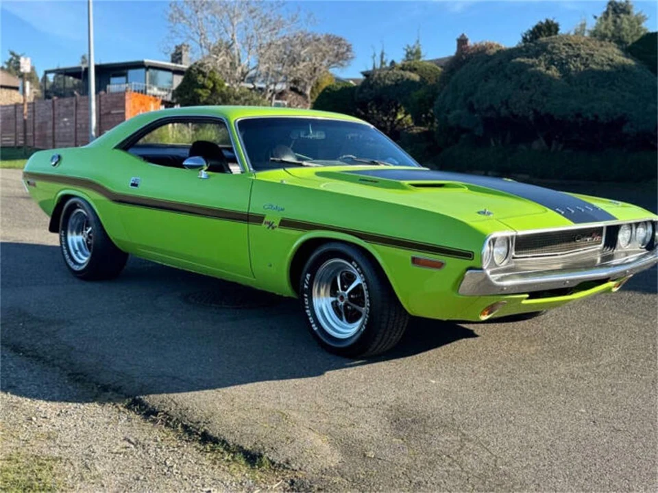 1970 Dodge Challenger R/T & T/A 1st Gen - Image 2 of 31
