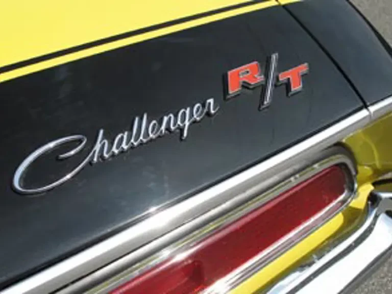 1970 Kaiser Darrin - Image 10 of 13