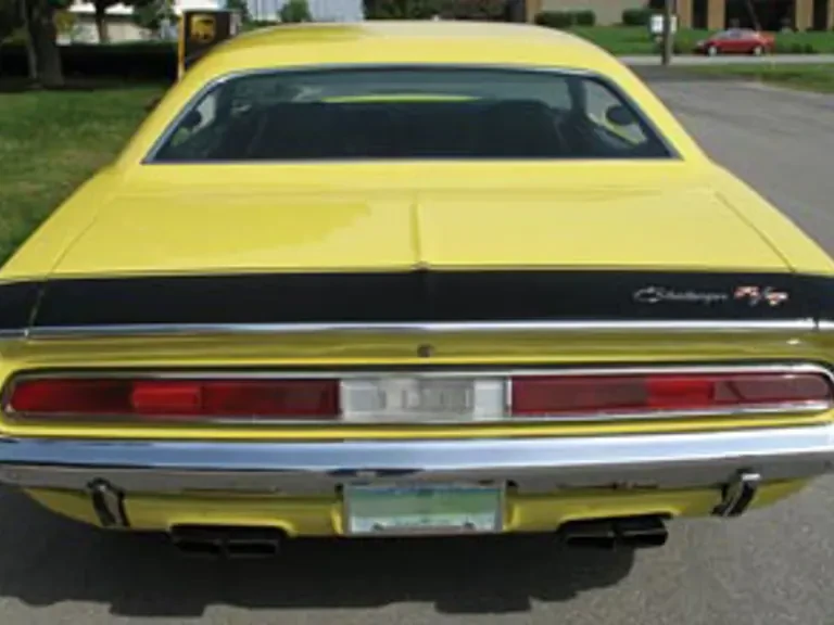 1970 Kaiser Darrin - Image 4 of 13