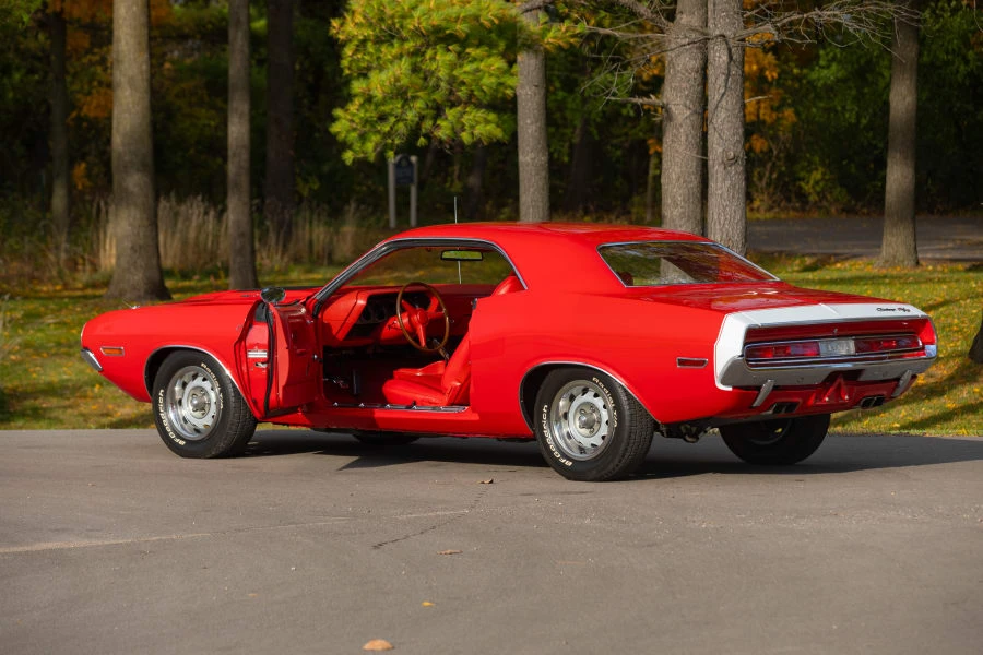 1970 Dodge Challenger R/T & T/A 1st Gen - Image 8 of 31