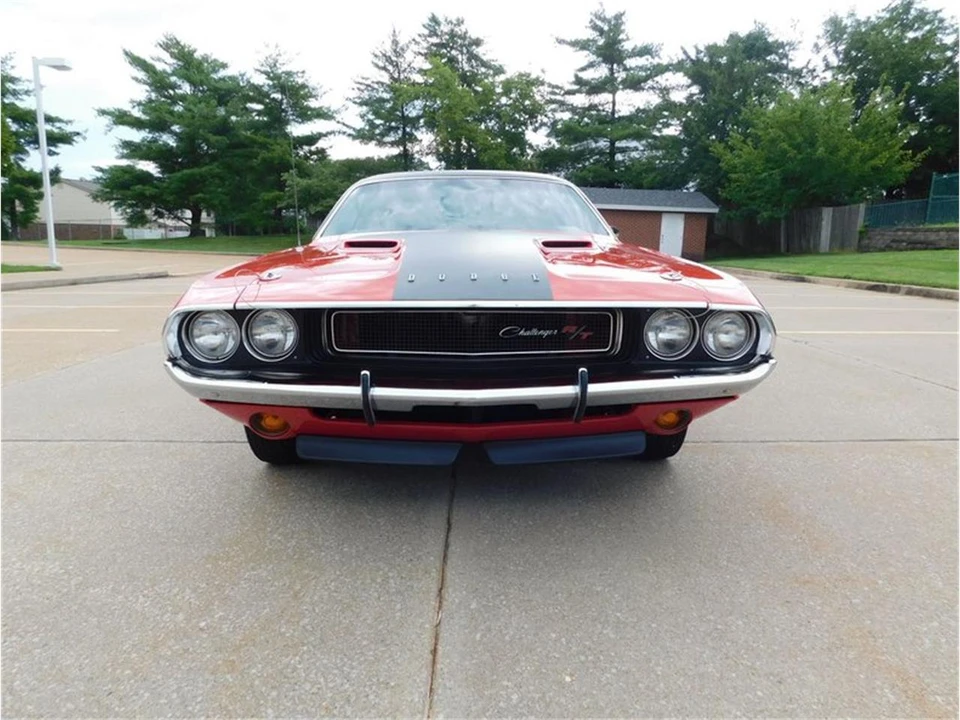 1970 Dodge Challenger R/T & T/A 1st Gen - Image 2 of 31