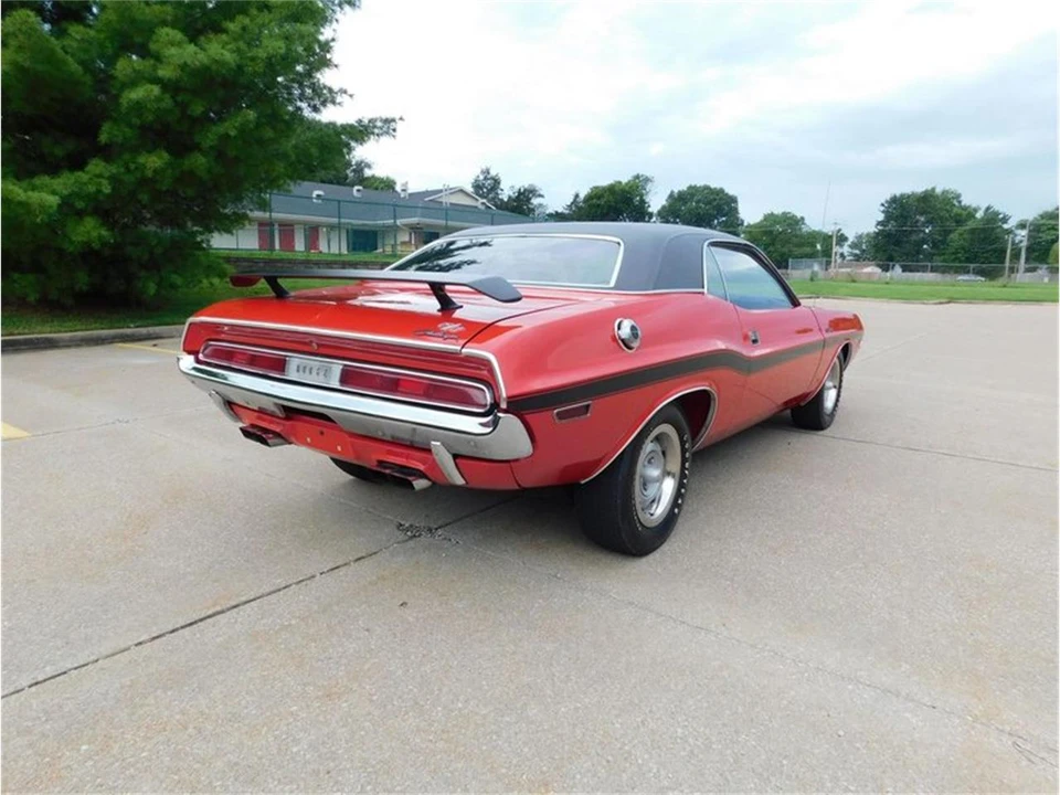 1970 Dodge Challenger R/T & T/A 1st Gen - Image 26 of 31