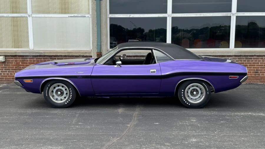 1970 Dodge Challenger R/T & T/A 1st Gen - Image 2 of 23