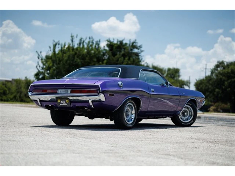 1970 Dodge Challenger R/T & T/A 1st Gen - Image 9 of 31
