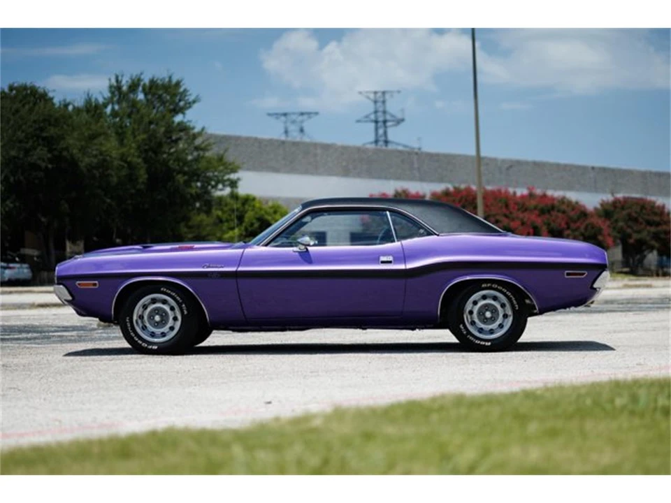 1970 Dodge Challenger R/T & T/A 1st Gen - Image 7 of 31