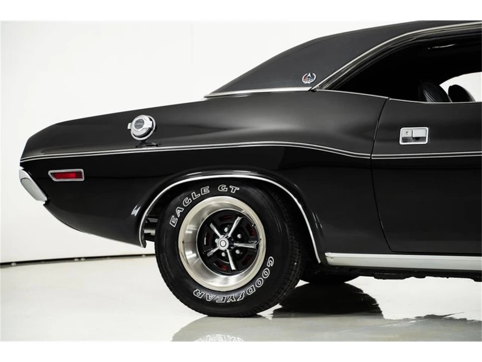 1970 Dodge Challenger R/T & T/A 1st Gen - Image 17 of 31