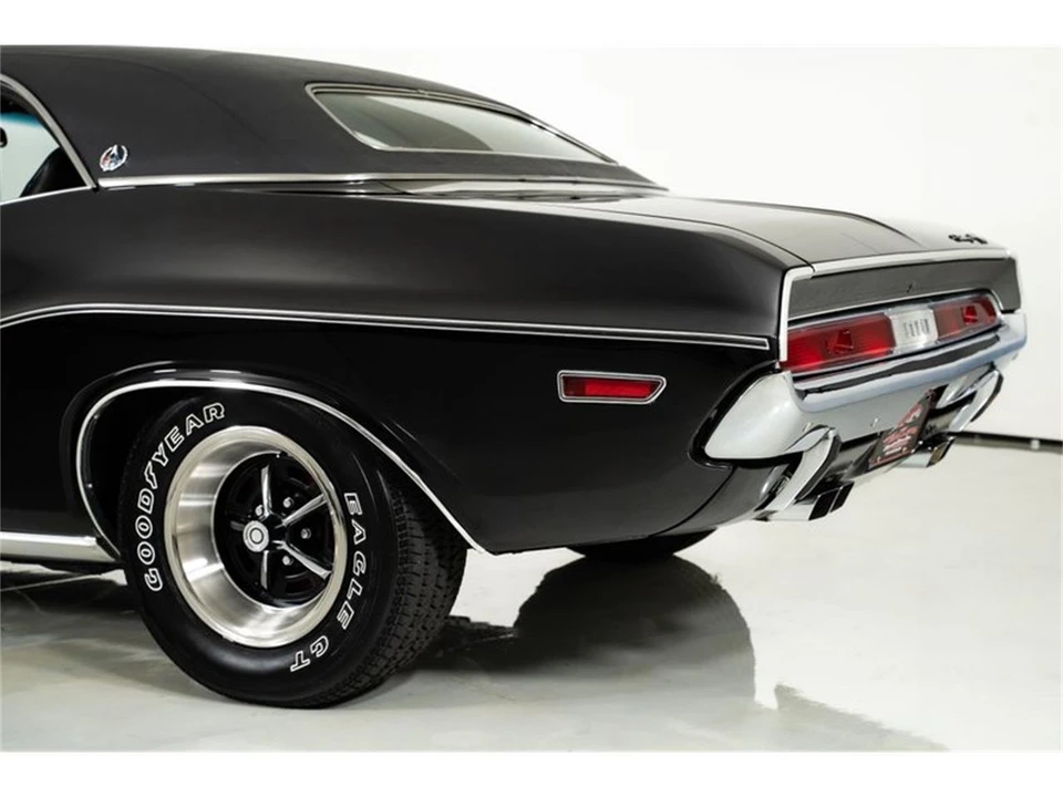 1970 Dodge Challenger R/T & T/A 1st Gen - Image 10 of 31