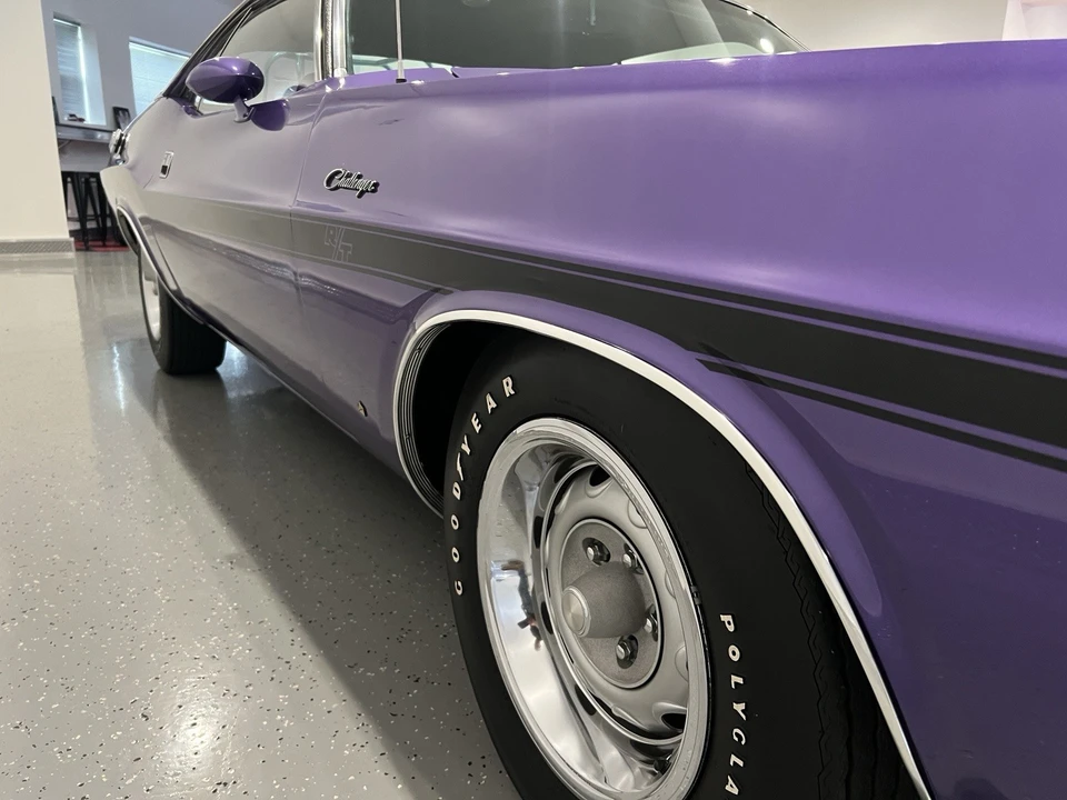 1970 Dodge Challenger Hemi 1st Gen - Image 15 of 24
