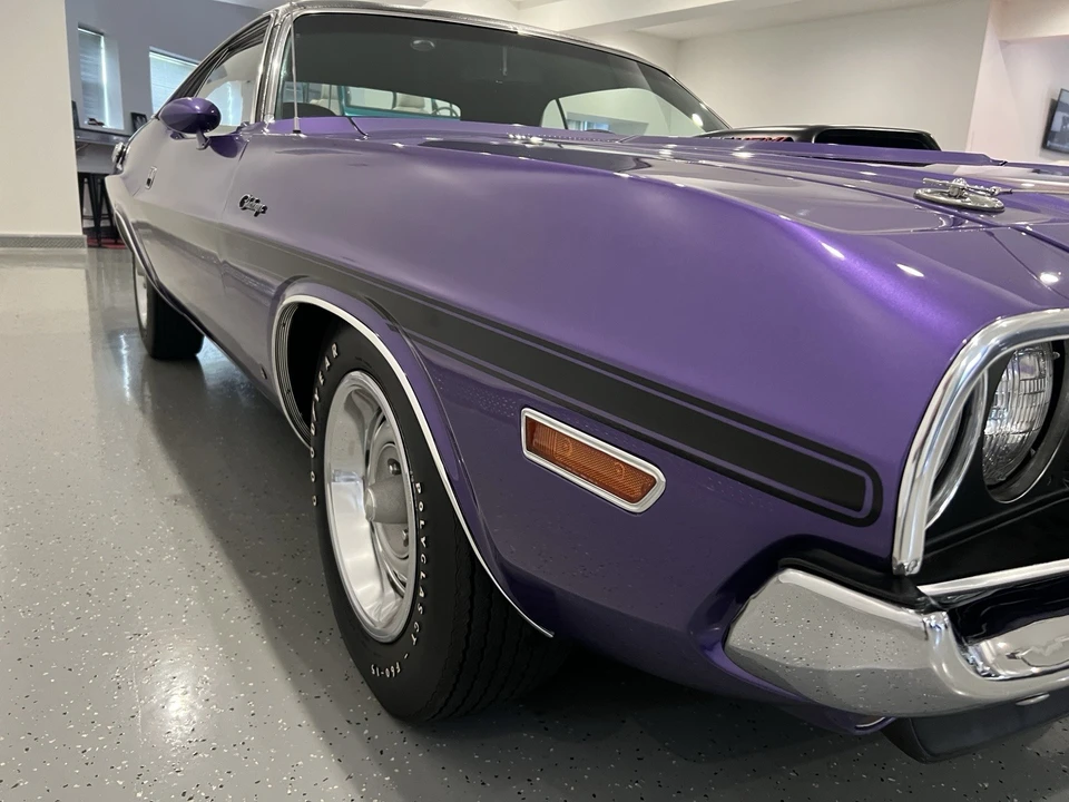 1970 Dodge Challenger Hemi 1st Gen - Image 8 of 24