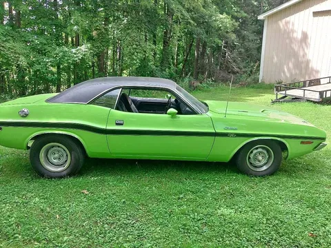 1970 Dodge Challenger SE Coupe 2D