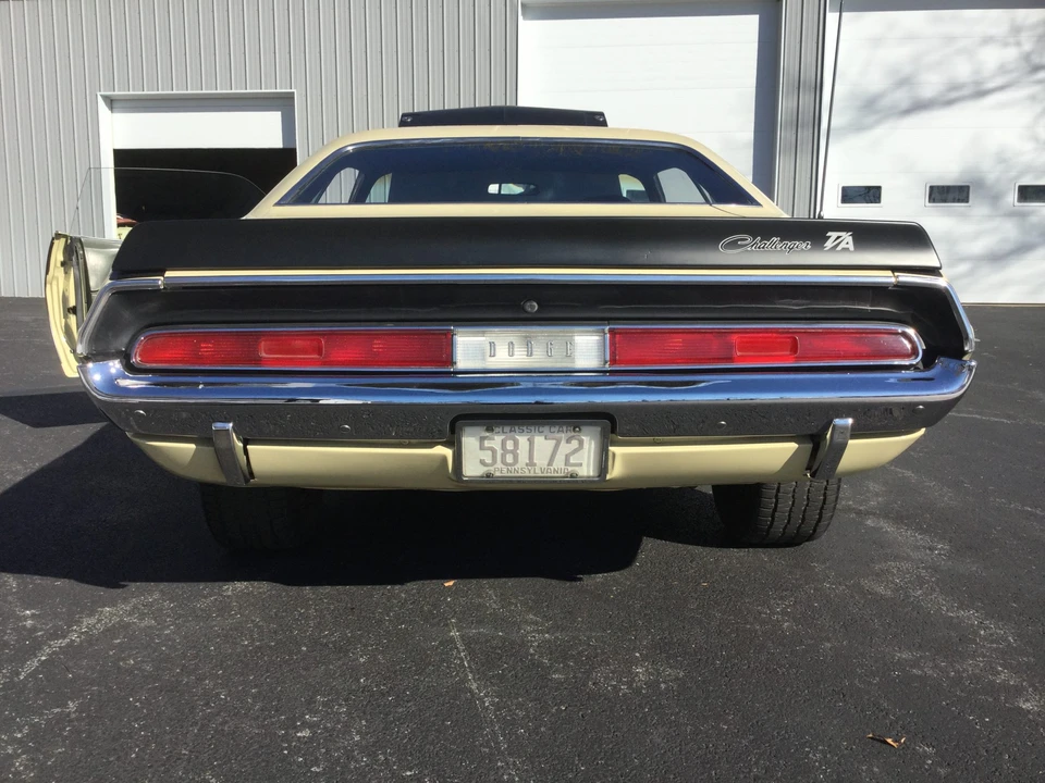 1970 Dodge Challenger R/T & T/A 1st Gen - Image 6 of 31