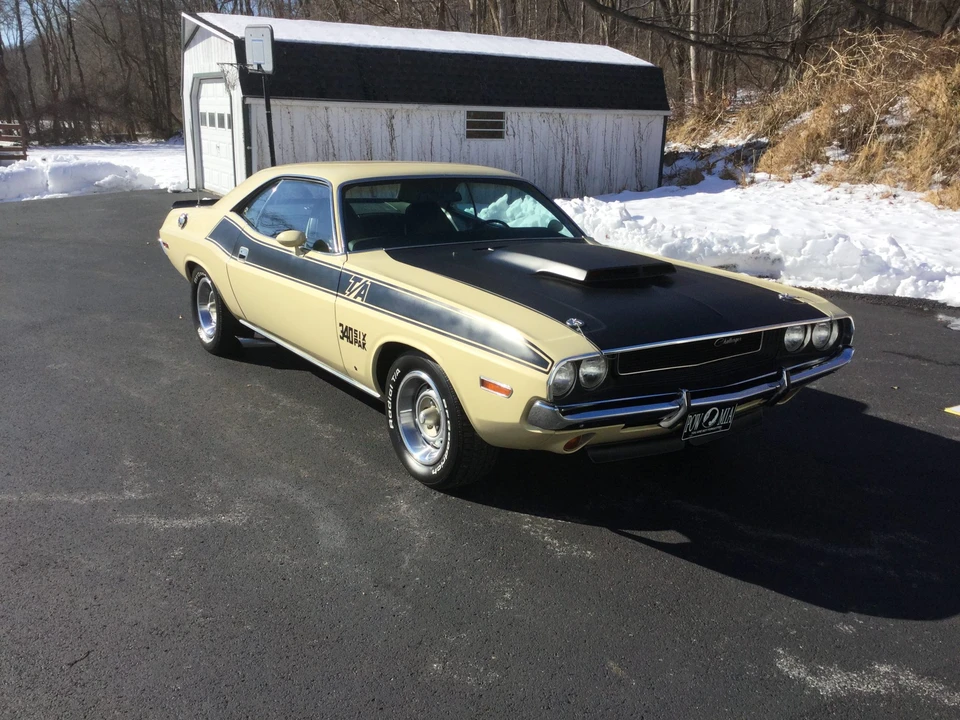 1970 Dodge Challenger R/T & T/A 1st Gen - Image 2 of 31