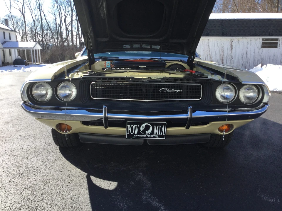 1970 Dodge Challenger R/T & T/A 1st Gen - Image 12 of 31