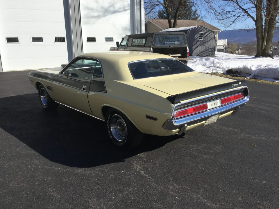1970 Dodge Challenger R/T & T/A 1st Gen - Image 8 of 31