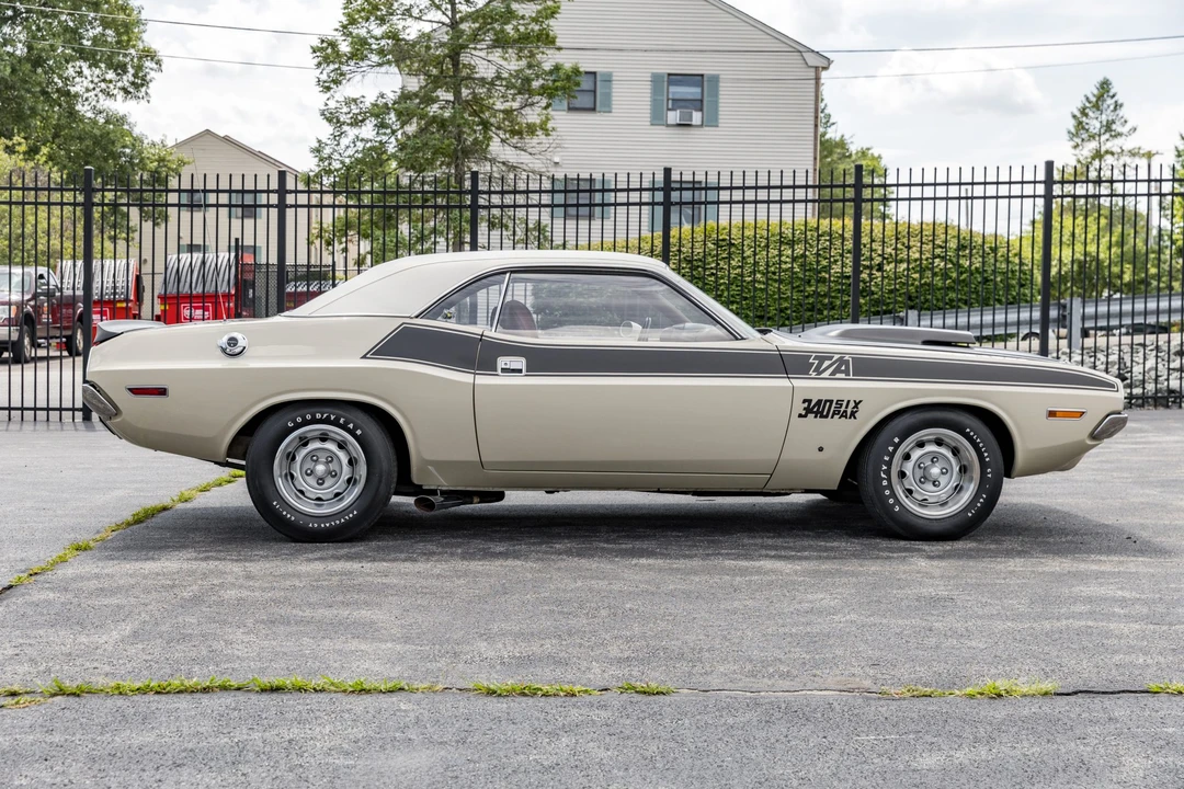 1970 Dodge Challenger R/T & T/A 1st Gen - Image 5 of 31