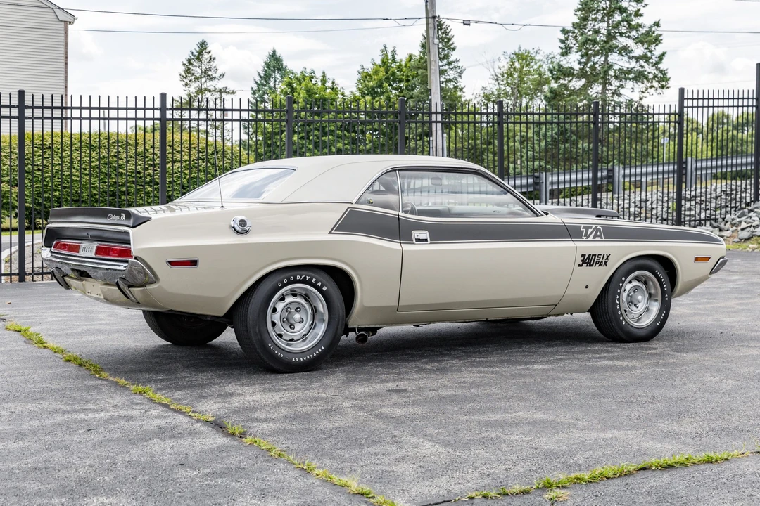 1970 Dodge Challenger R/T & T/A 1st Gen - Image 6 of 31