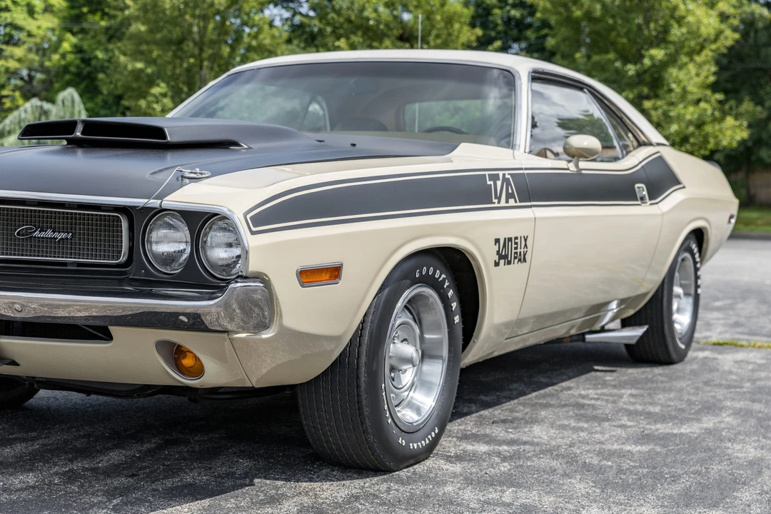 1970 Dodge Challenger R/T & T/A 1st Gen - Image 15 of 31