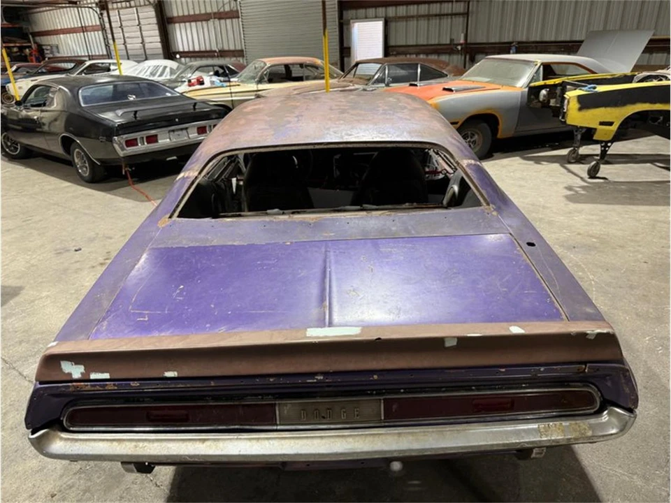 1970 Dodge Challenger R/T & T/A 1st Gen - Image 7 of 31